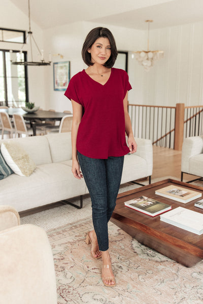 Crinkle V-Neck Top in Wine